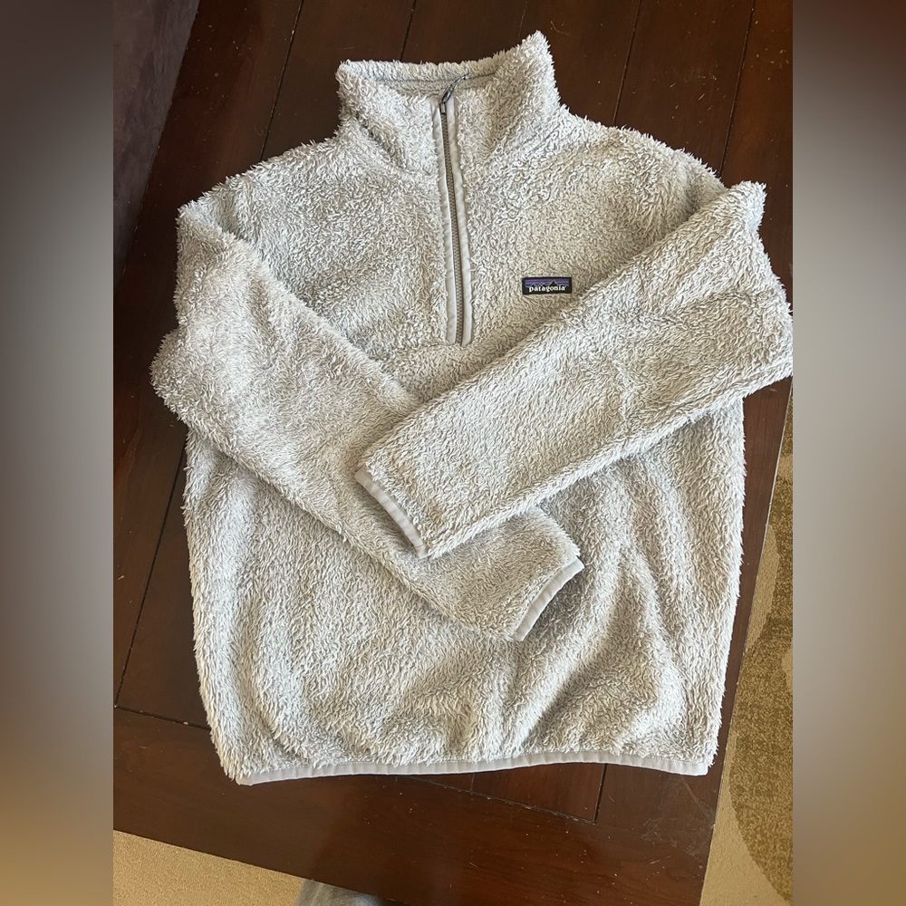 Patagonia Soft Gray Fleece Jacket